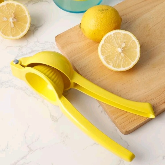 Lemon Juicer Metal NWT - Picture 1 of 3